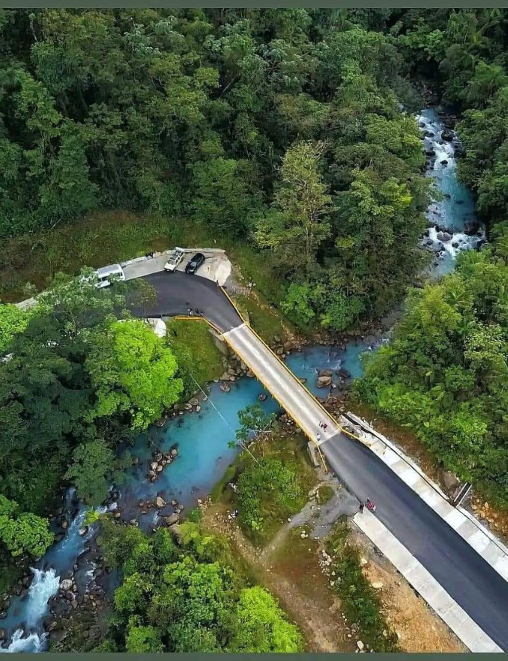 Cabinas El Pilon Rio Celeste Luaran gambar
